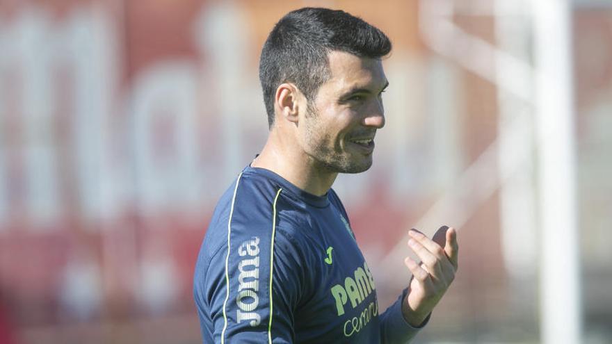 Andrés Fernández, otro jugador de Primera que apoya al Real Murcia
