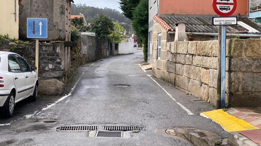 Una de las calles del entorno de Terra de Porto por las que se está desviando el tráfico.