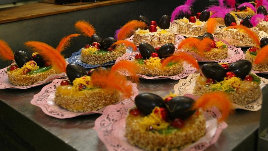 DIA DE LA MONA EN LA PASTELERIA ESCRIBÀ EN BARCELONA.