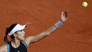 Tennis - French Open - Roland Garros, Paris, France - May 29, 2019. Spain’s Garbine Muguruza in action during her second round match against Sweden’s Johanna Larsson. REUTERS/Christian Hartmann