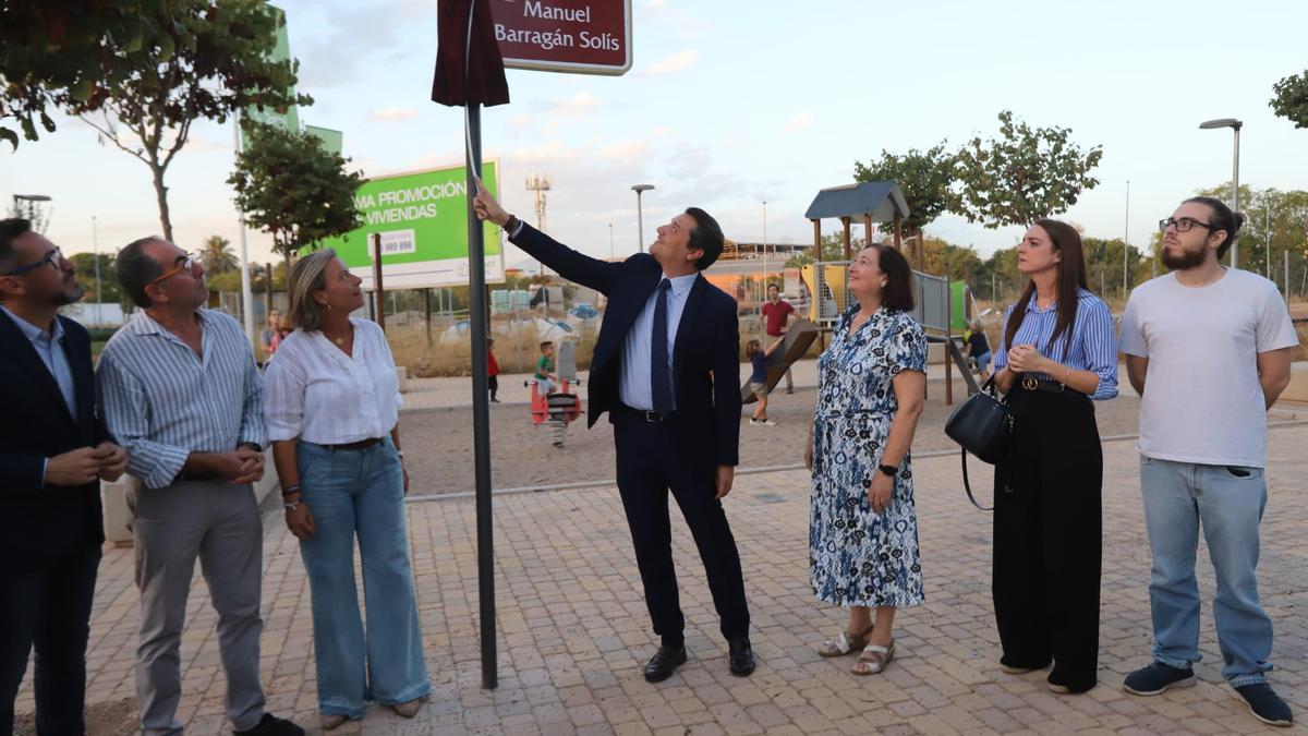 Inauguración de la calle dedicada al doctor Manuel Barragán Solís.