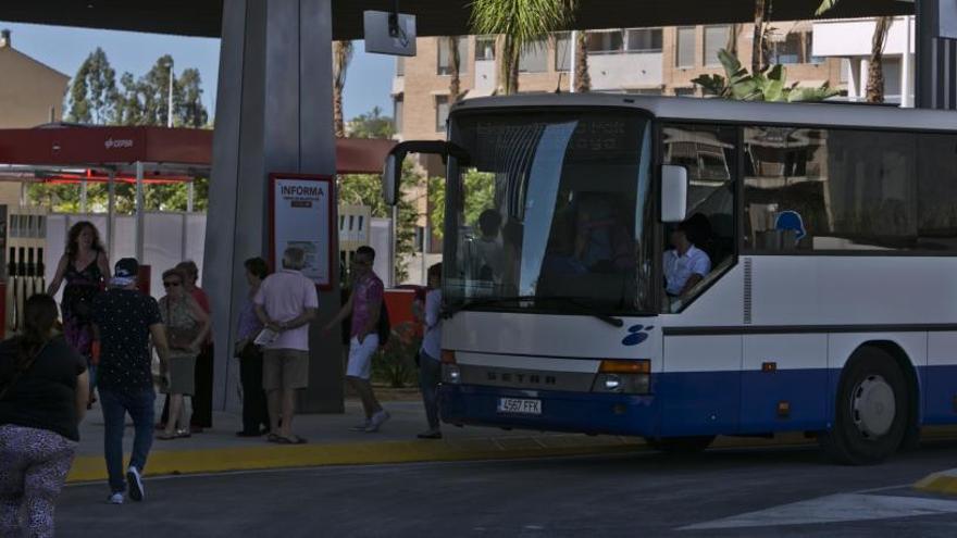 Estación de autobuses de Santa Pola.