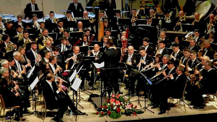 La Sociedad Musical Santa Cecilia de Cullera se impone en la 49 edición del certamen de bandas de música de Altea
