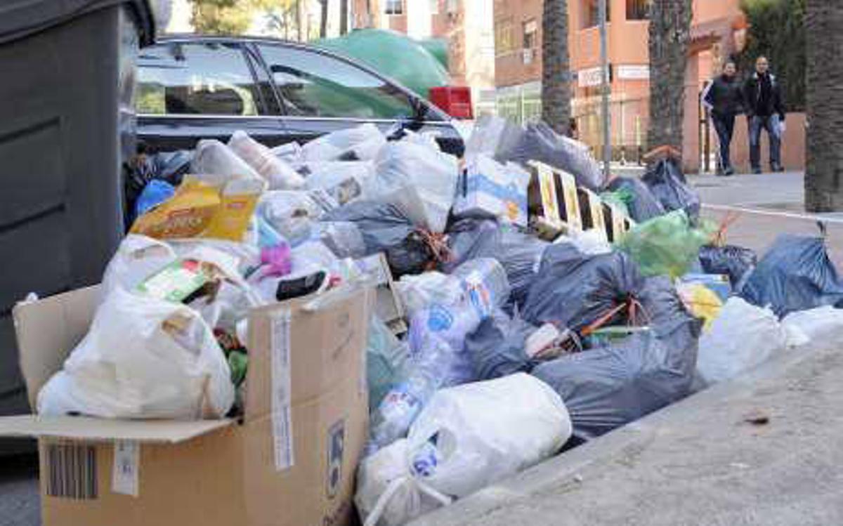 Una imagen de la huelga de las basuras, a principios de febrero.