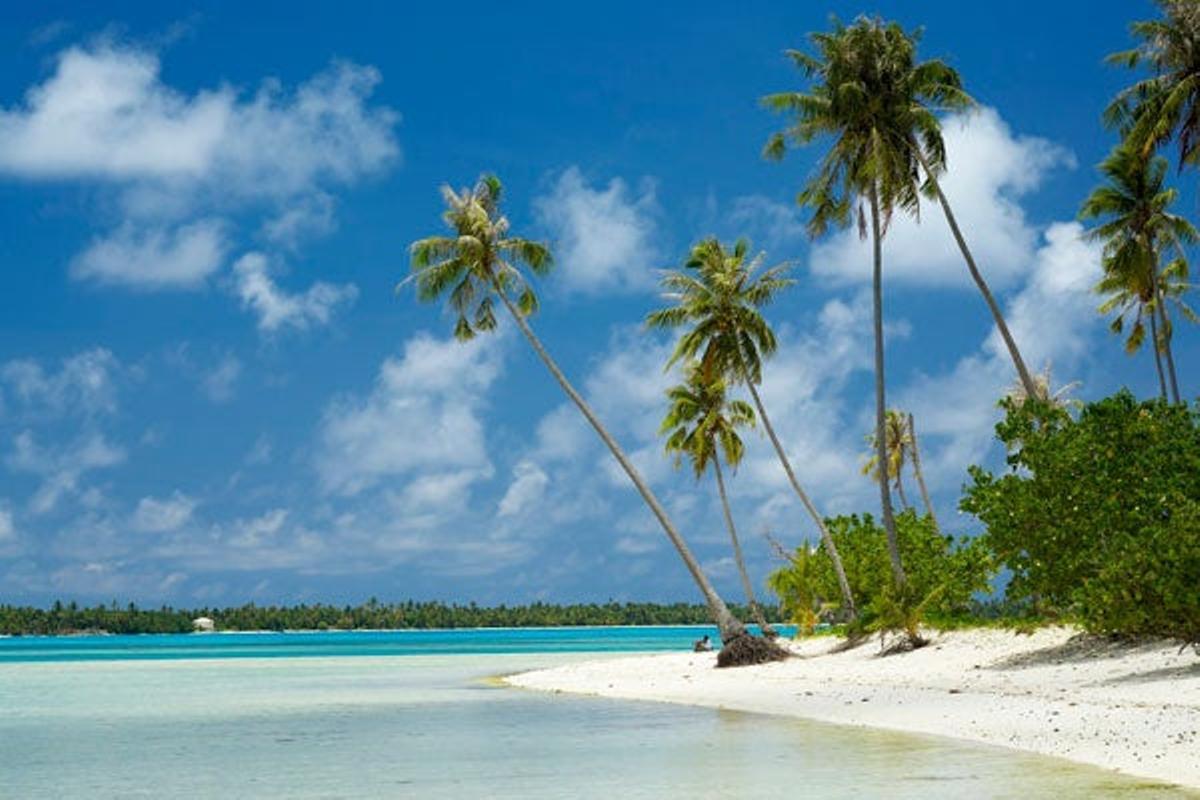 Laguna azul en Tahití. Laguna azul en Tahití.