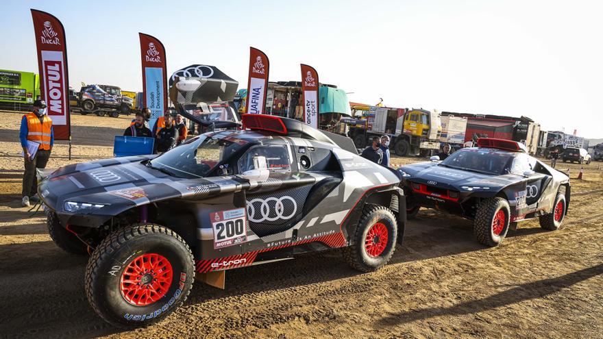 Carlos Sainz se lleva la etapa y Al-Attiyah acaricia el Dakar