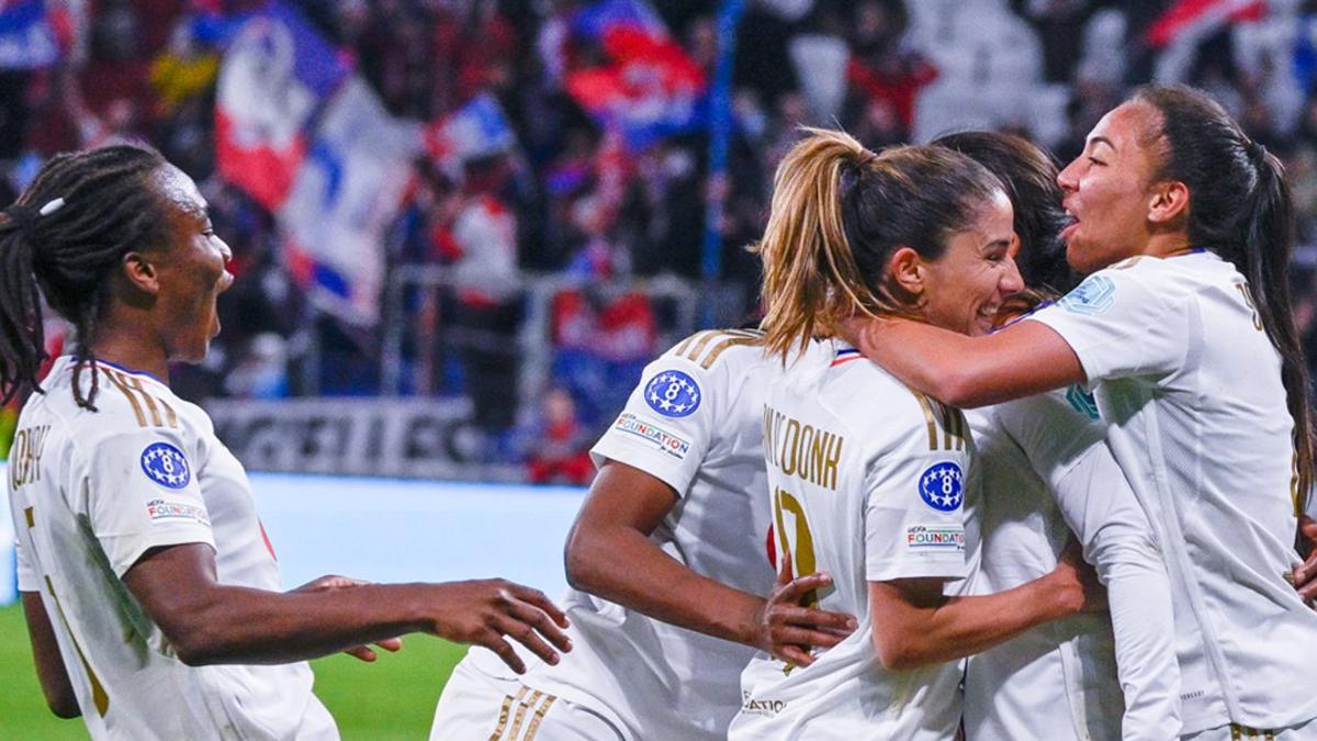 La euforia se desató en el Olympique de Lyon tras remontar un 0-2 al PSG