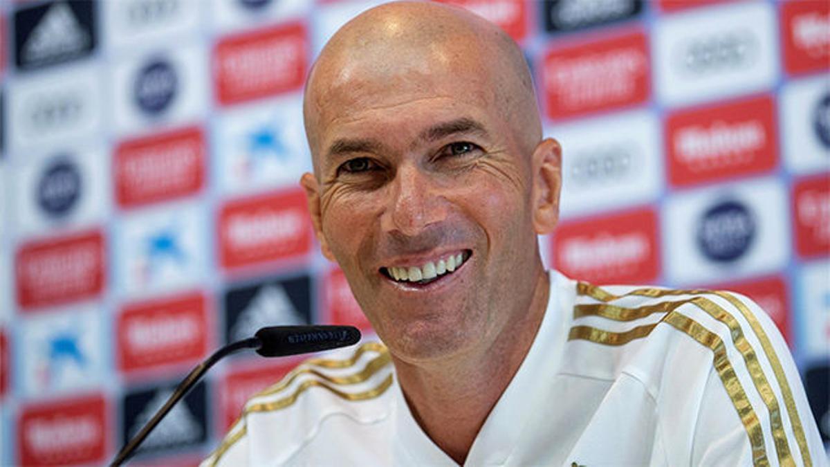 Zidane: "Bale se va a quedar porque se quiere quedar