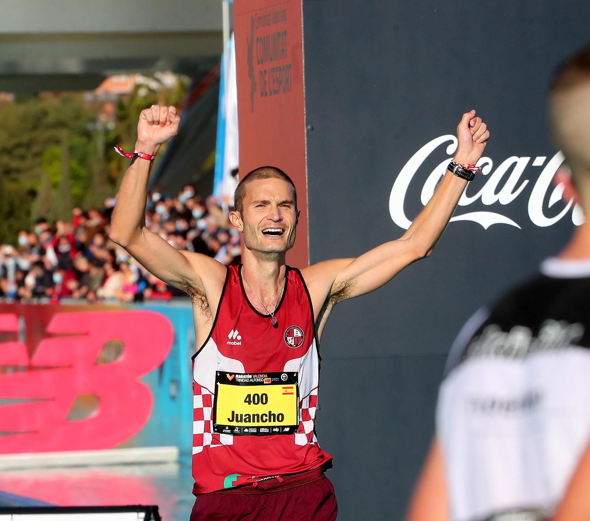 ¡Busca tu foto! Llegada del Maratón Valencia 2021