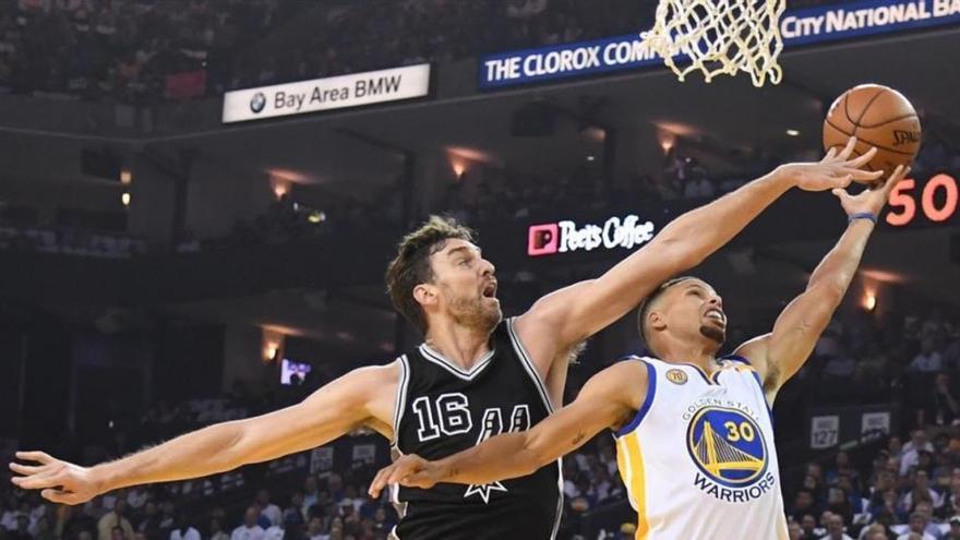 Gasol debuta con los Spurs con un partido discreto pero con triunfo sobre los Warriors