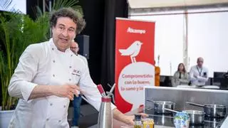 Pepe Rodríguez, presentador de MasterChef: «Los cocineros de aquí ya han puesto a Gran Canaria en el mapa»