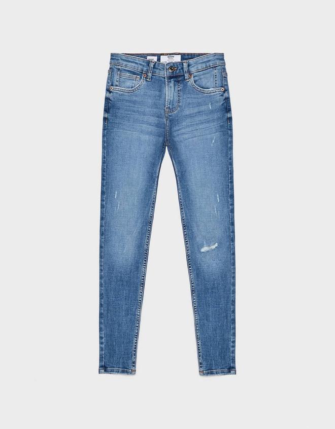 Bershka pantalones pitillo denim