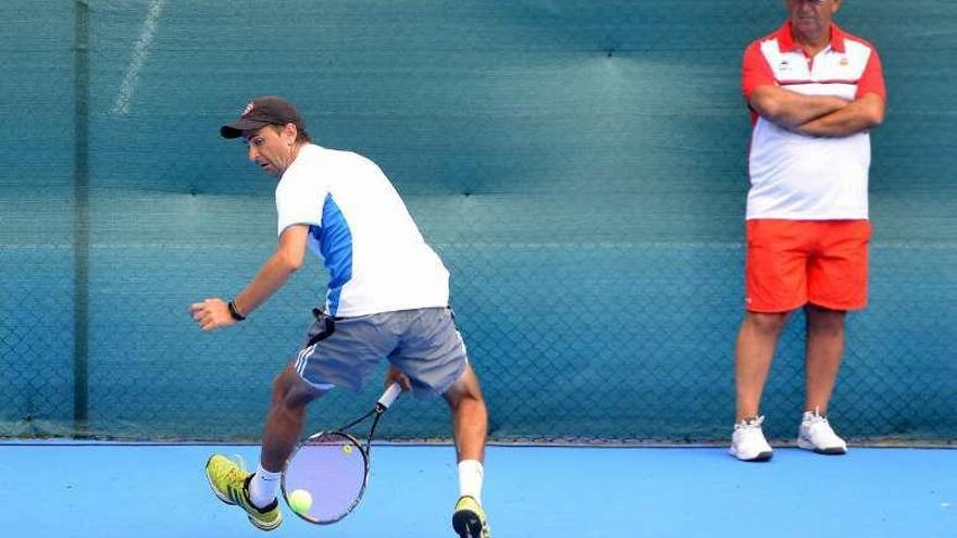 Roberto Rodríguez, en la final que ganó ayer. // G. Santos