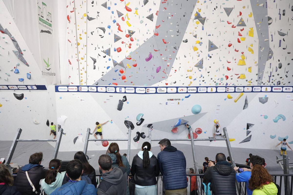 Galería | Arranca la primera jornada de la Copa de España de Escalada en Cáceres Galería | Arranca la primera jornada de la Copa de España de Escalada en Cáceres