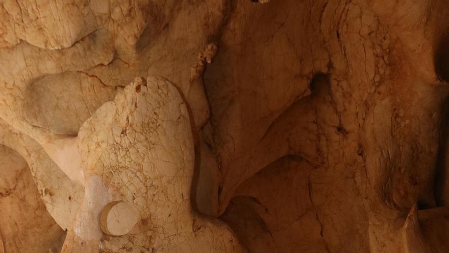 Interior de la Cueva del Tesoro