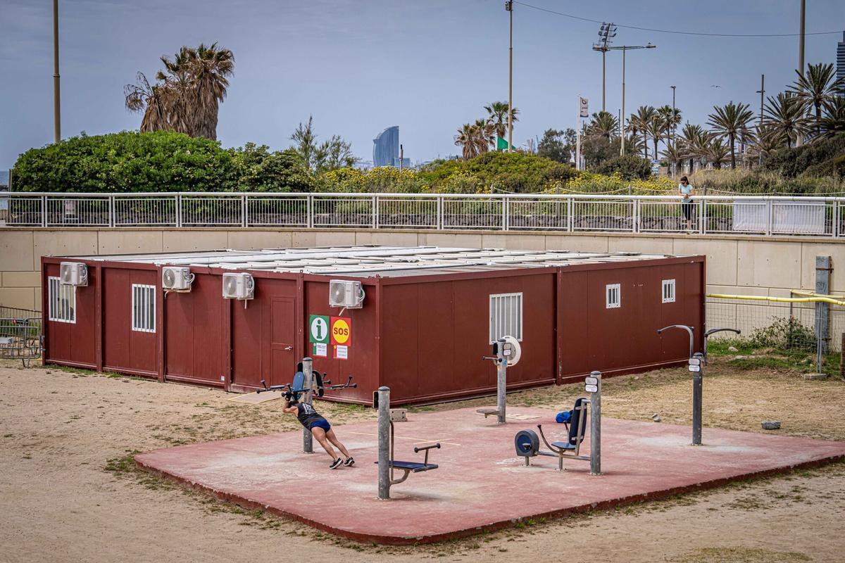 Módulo de refuerzo para el servicio de socorrismo de las playas de Barcelona, este mayo