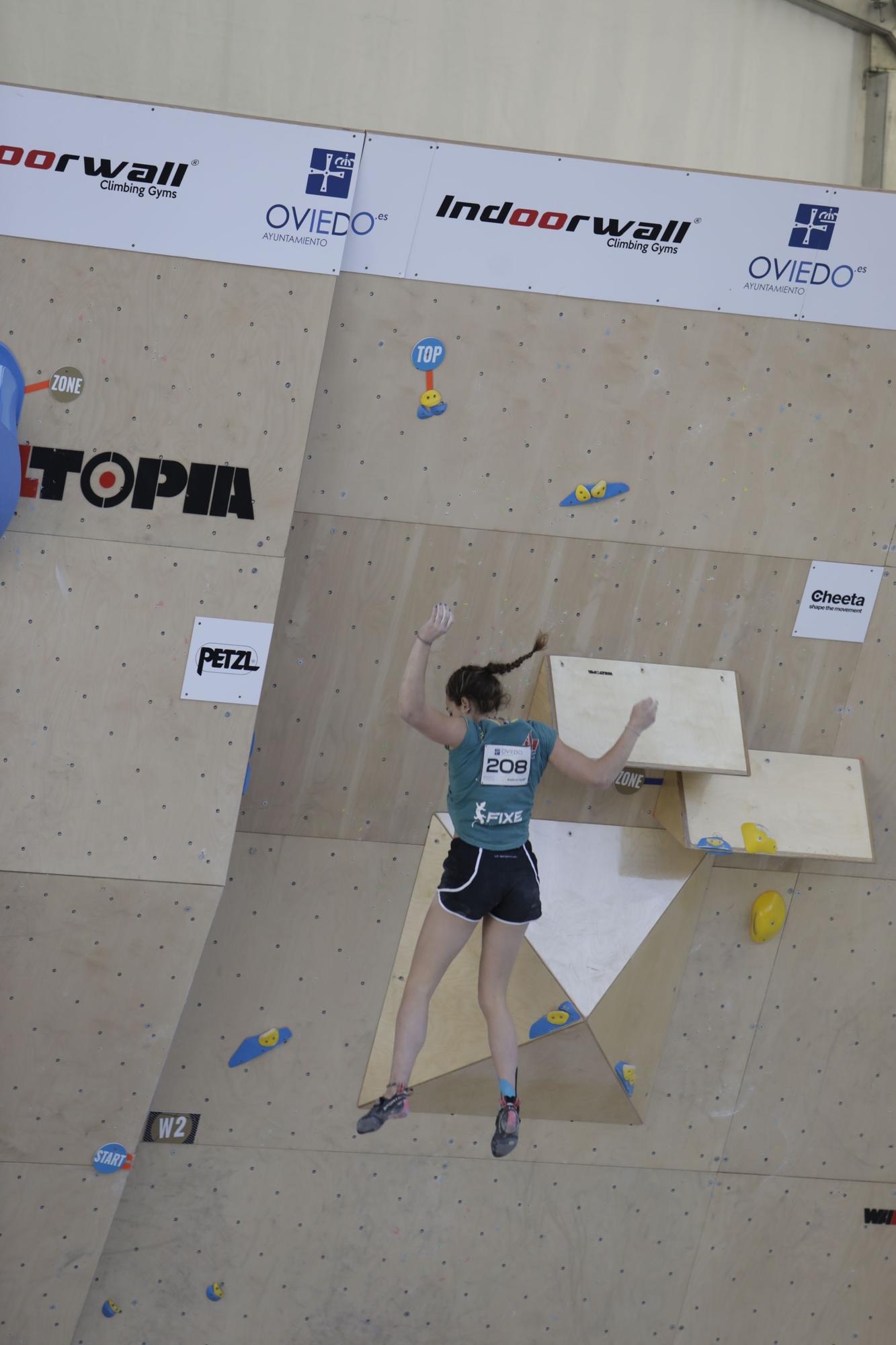 Así se vivió la primera prueba de la Copa de España de escalada en Oviedo