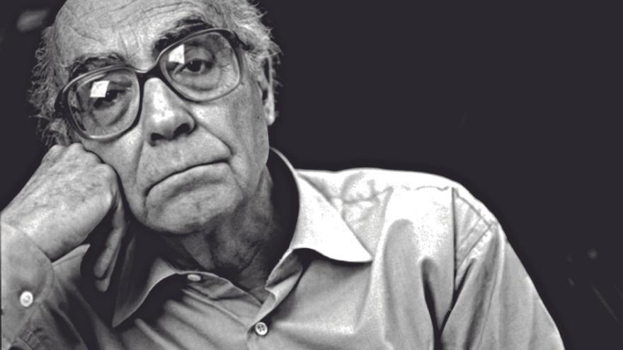 José Saramago, consuela en su centenario
