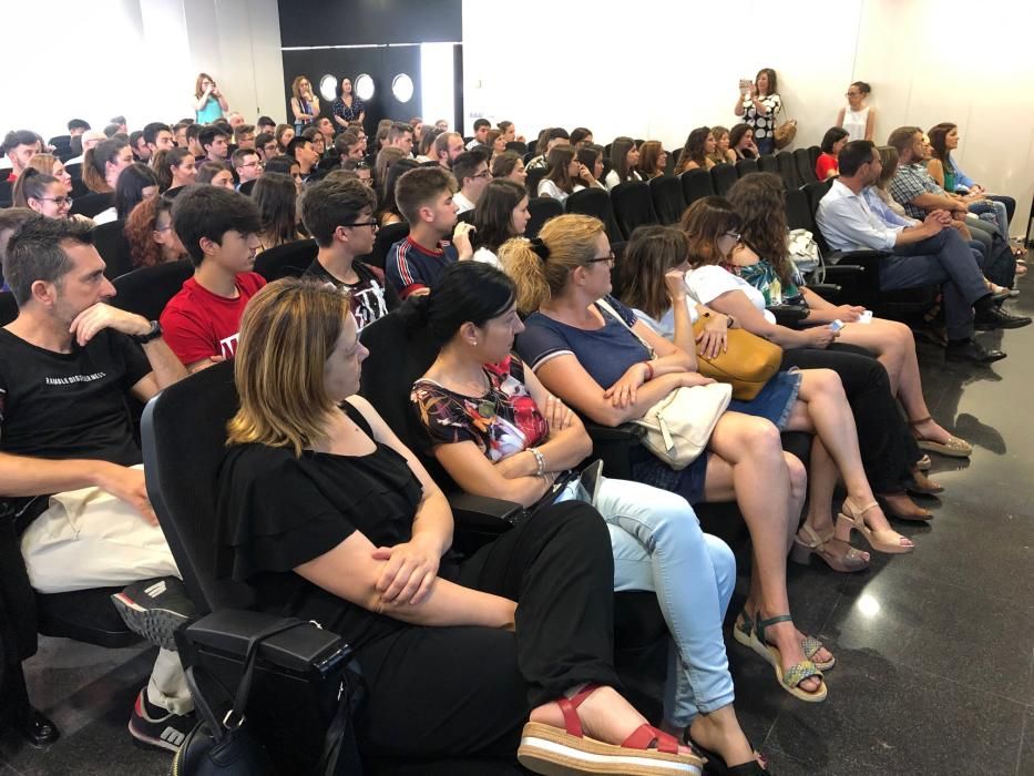 Acto de entrega premios concurso de ideas en Elche