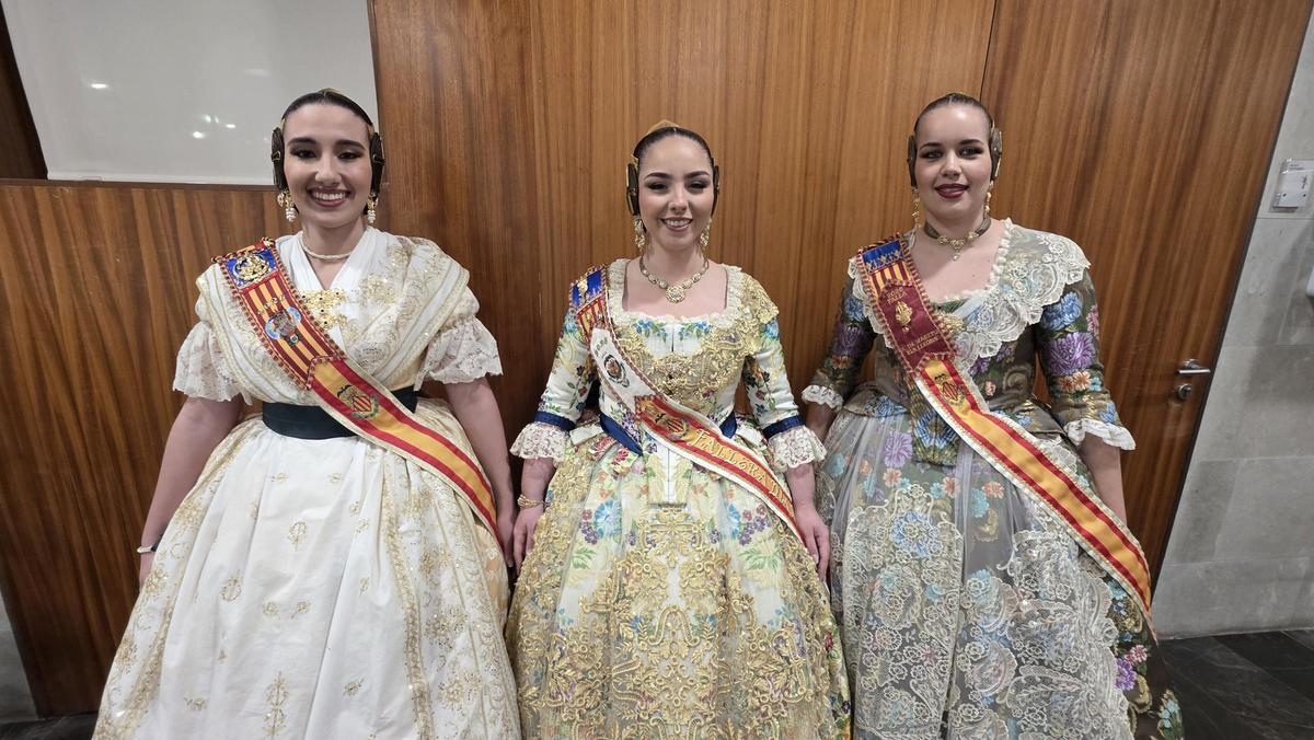 La alfombra roja de la Exaltación de la Fallera Mayor de València 2026