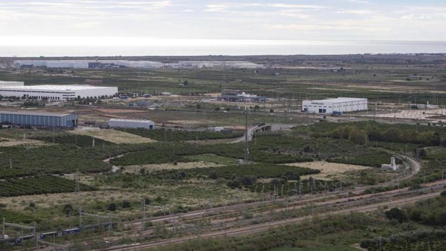 Terrenos de Parc Sagunt II 
donde irá la gigafactoría de 
Volkswagen |. daniel tortajada