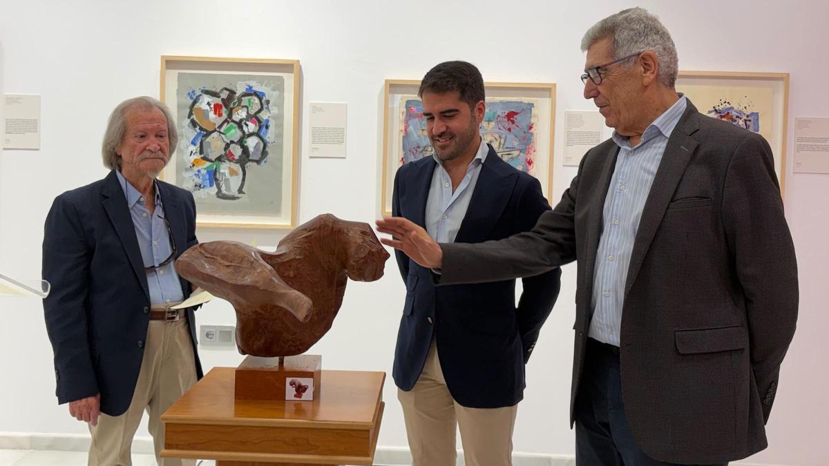 Exposiciones en Murcia | El escultor José Toledo dona ‘Paso de danza’ al Ayuntamiento de Murcia: una pieza que ya es patrimonio de todos los murcianos