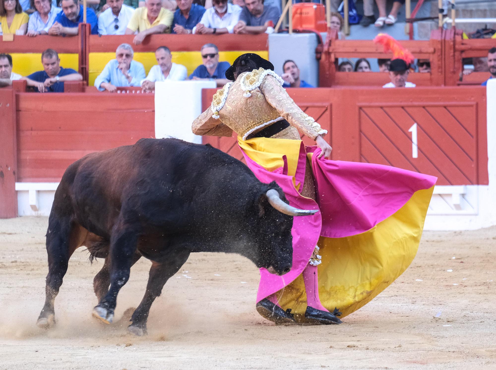 Roca Rey sale por la puerta grande