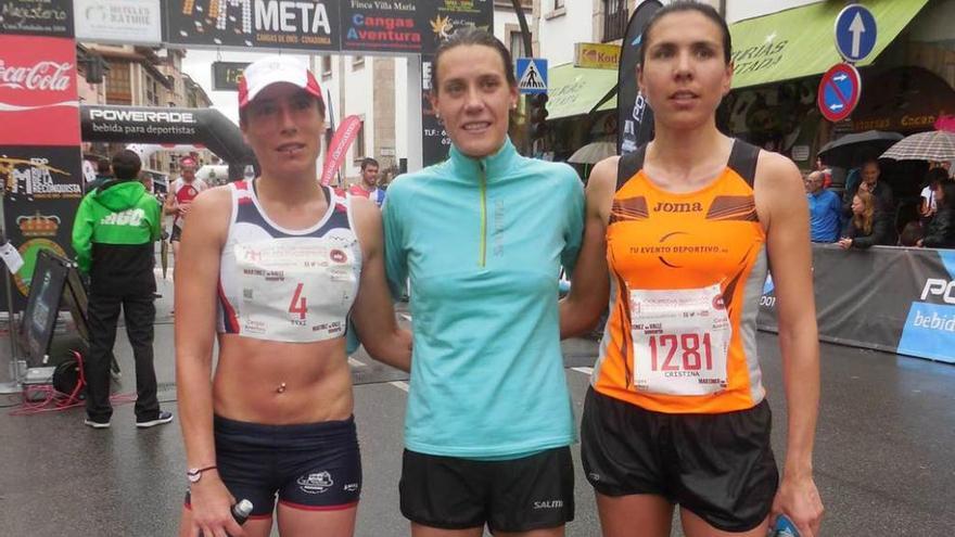 Itziar Méndez, Paula Mayobre y Cristina Vega, podio femenino.