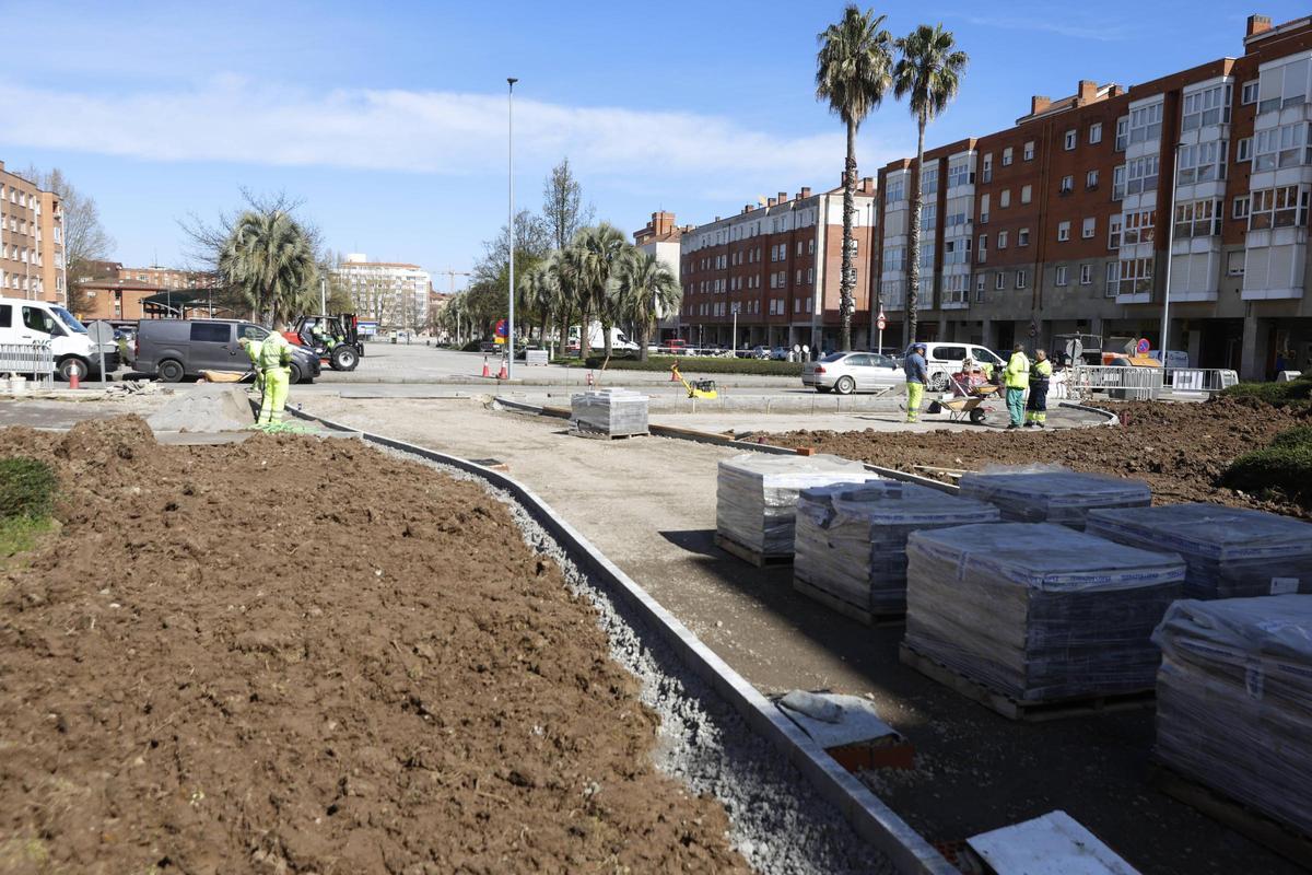 Obras en la plaza de La Habana, en Moreda