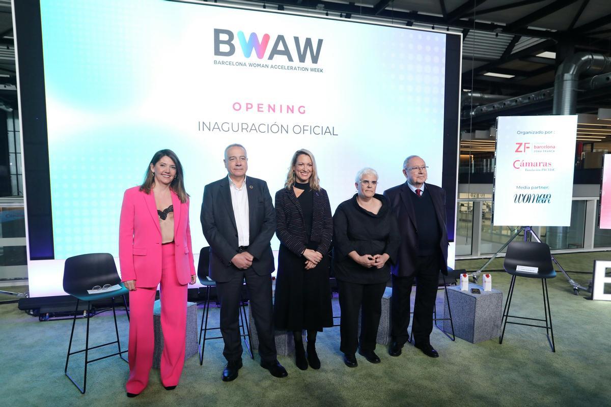 Blanca Sorigué, Pere Navarro, Mª Eugènia Gay, Montserrat Pineda y José Luis Bonet en la inauguración de BWAW.