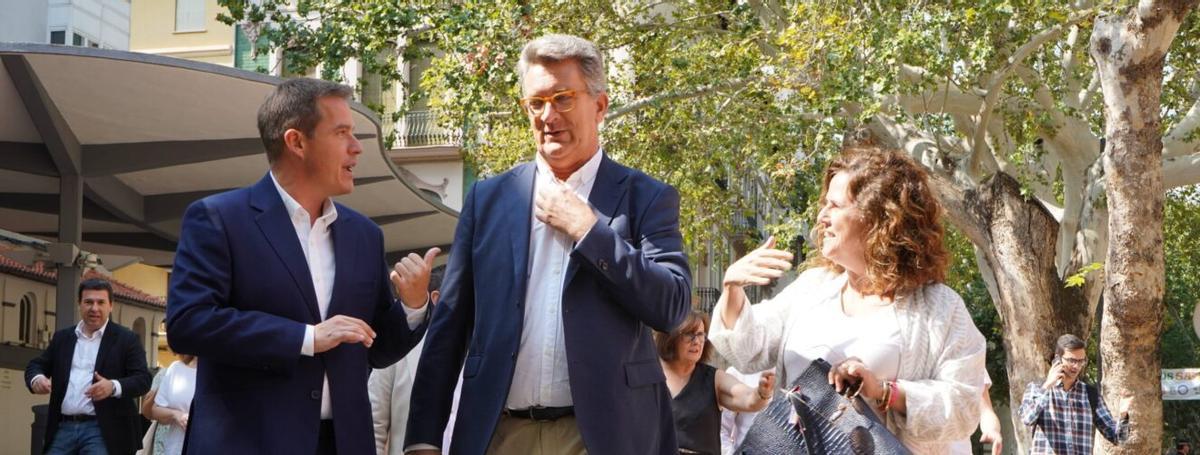 Roger Cerdà, Martínez Mus y Amor Amorós, en la última visita del conseller a Xàtiva, en septiembre.