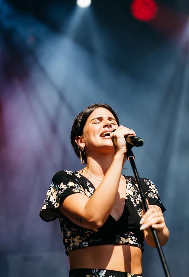 Nathy Peluso actúa en el Festival de H&M Future Beats