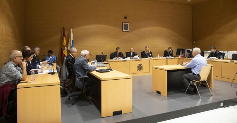 23.10.18.Las Palmas de Gran Canaria. Segunda jornada del juicio del caso Palmera, en la Ciudad de la Justicia. Foto Quique Curbelo  | 23/10/2018 | Fotógrafo: Quique Curbelo