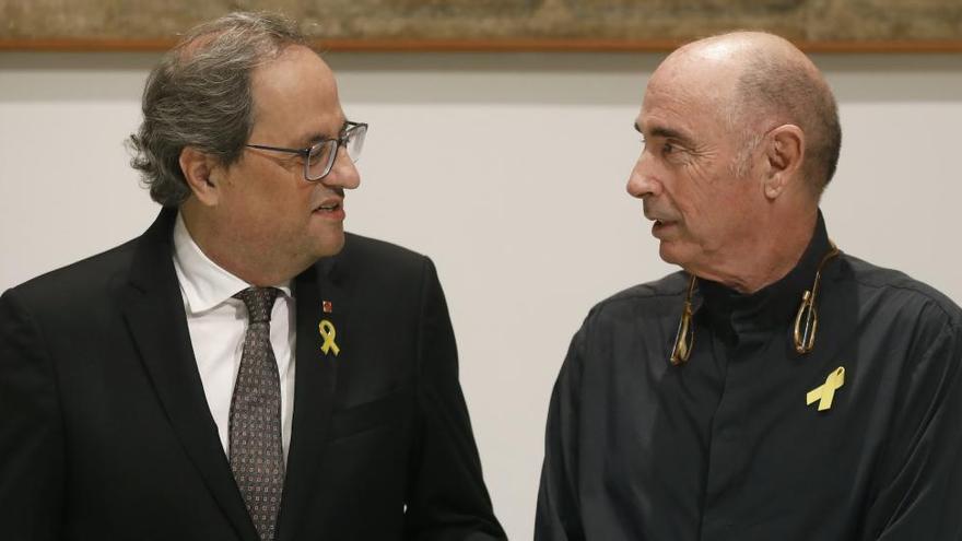 El Fòrum Constituent liderat per Llach promourà el debat però no redactarà una constitució catalana