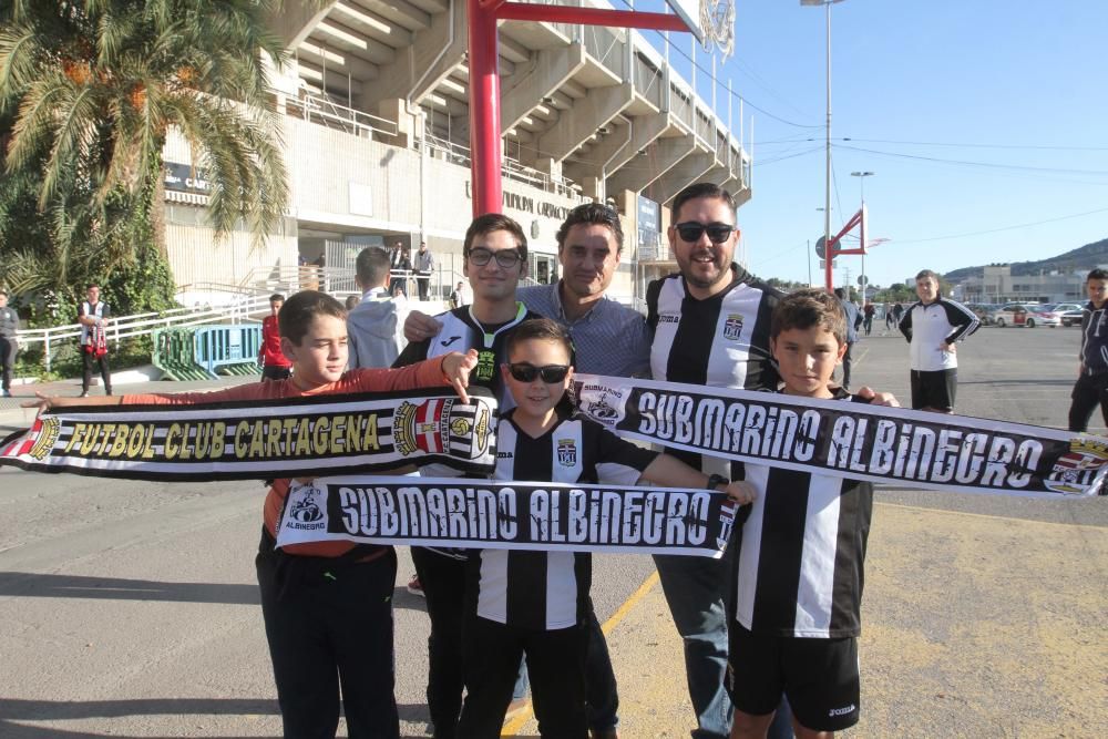 Ambiente previo del Cartagena-Real Murcia