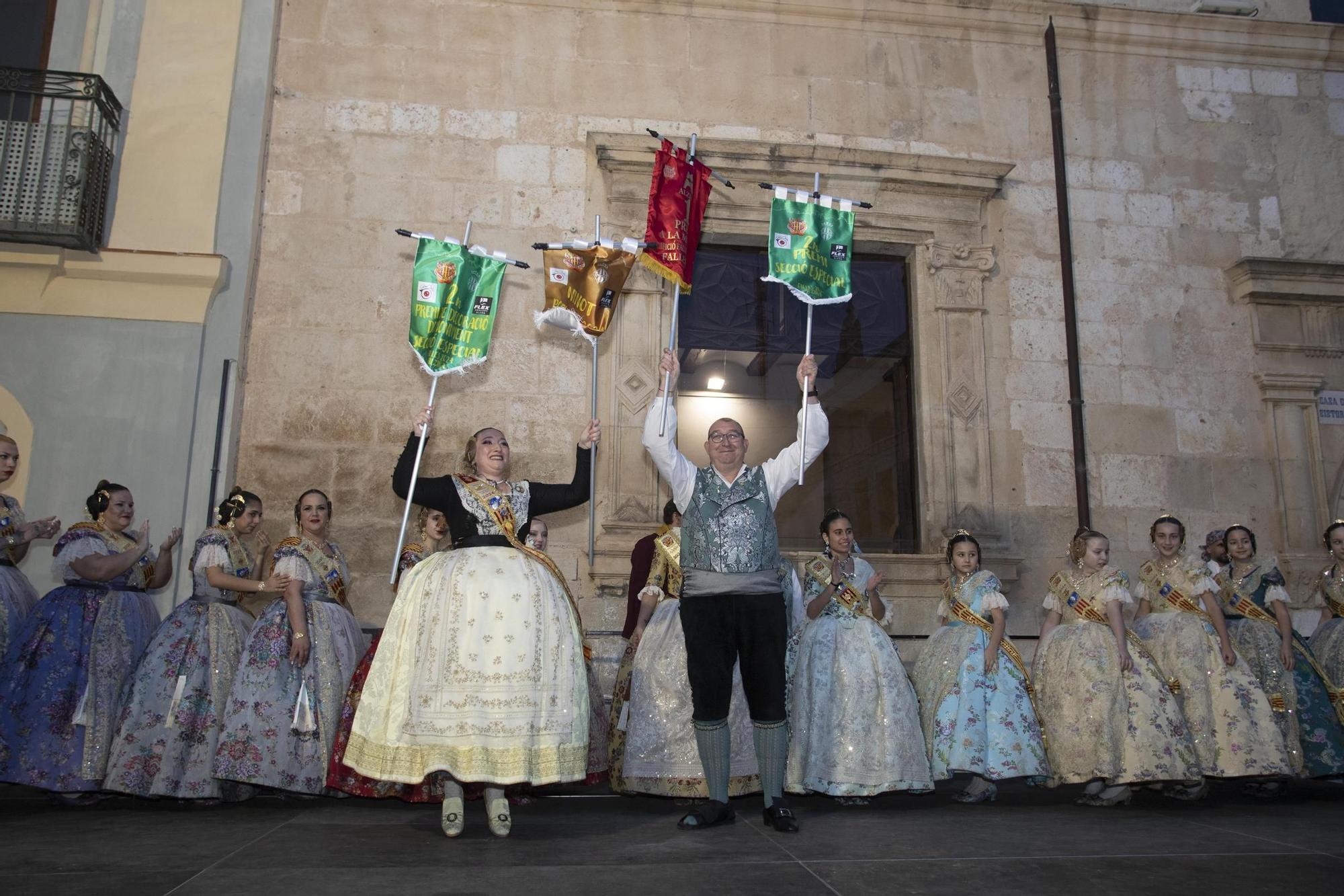 Las mejores imágenes de la entrega de premios de las fallas de Alzira