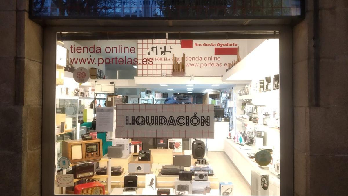 La tienda de electrónica y sonido Juan Portela Seijo echa el cierre el próximo 19 de marzo, coincidiendo con el 85 aniversario de su apertura