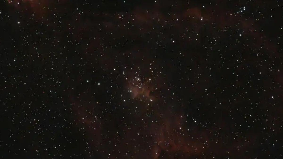 El polvo cósmico sería clave para el surgimiento de la vida, cuando las condiciones son propicias en algún lugar de la inmensidad del espacio.