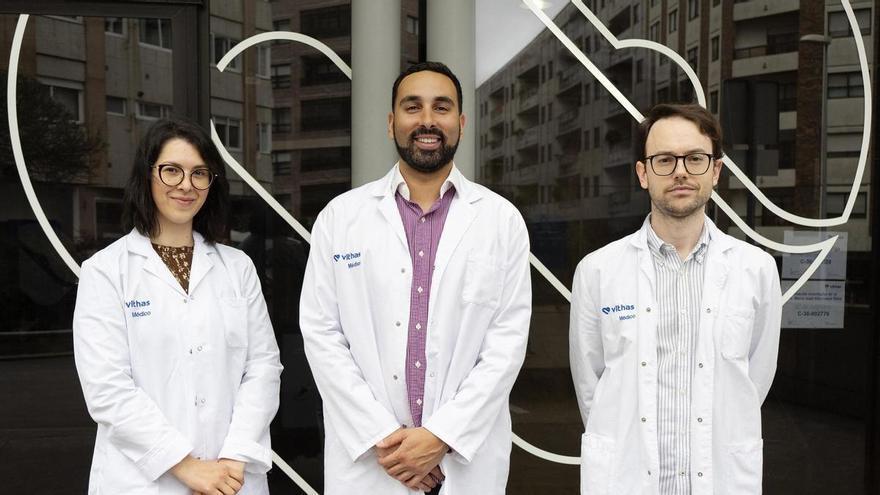Vithas Vigo realiza la primera neurocirugía lumbar endoscópica guiada por robot de Galicia