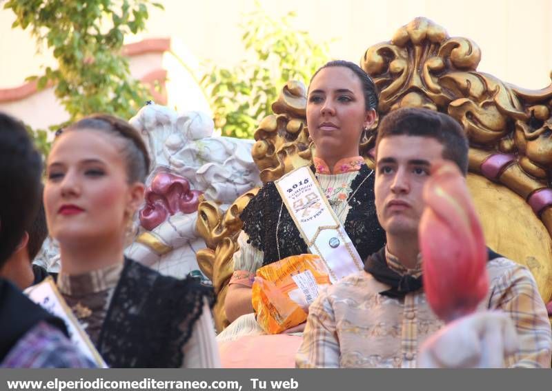 GALERIA DE FOTOS -- El Grao se vuelca con la Cabalgata del Mar de Sant Pere