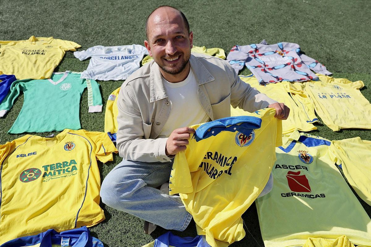 Galería | Las mejores imágenes de la espectacular colección de camisetas retro del Villarreal de Josep Cabrera