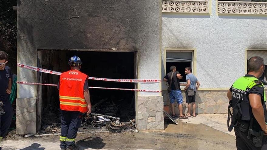 Una de les parts cremades de la casa.