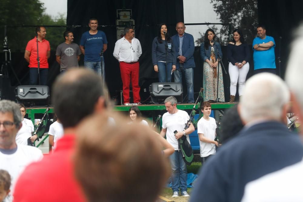 Fiestas de Piedras Blancas: comida en el parque de la Libertad