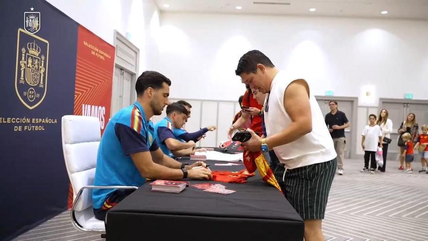 Merino y Pedri encabezan nuevo 'meet and greet' de España antes de enfrentar a Bélgica