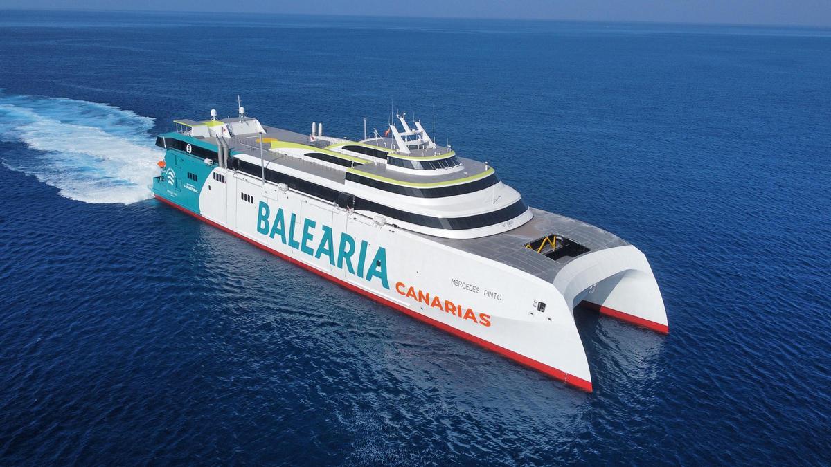 El fast ferry de Balearia 'Mercedes Pinto'.