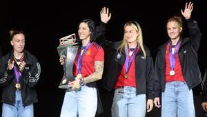 Celebración de la selección española tras ganar la Liga de Naciones Femenina