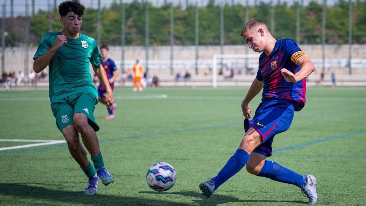 Pere Villacorta es un central zurdo muy completo