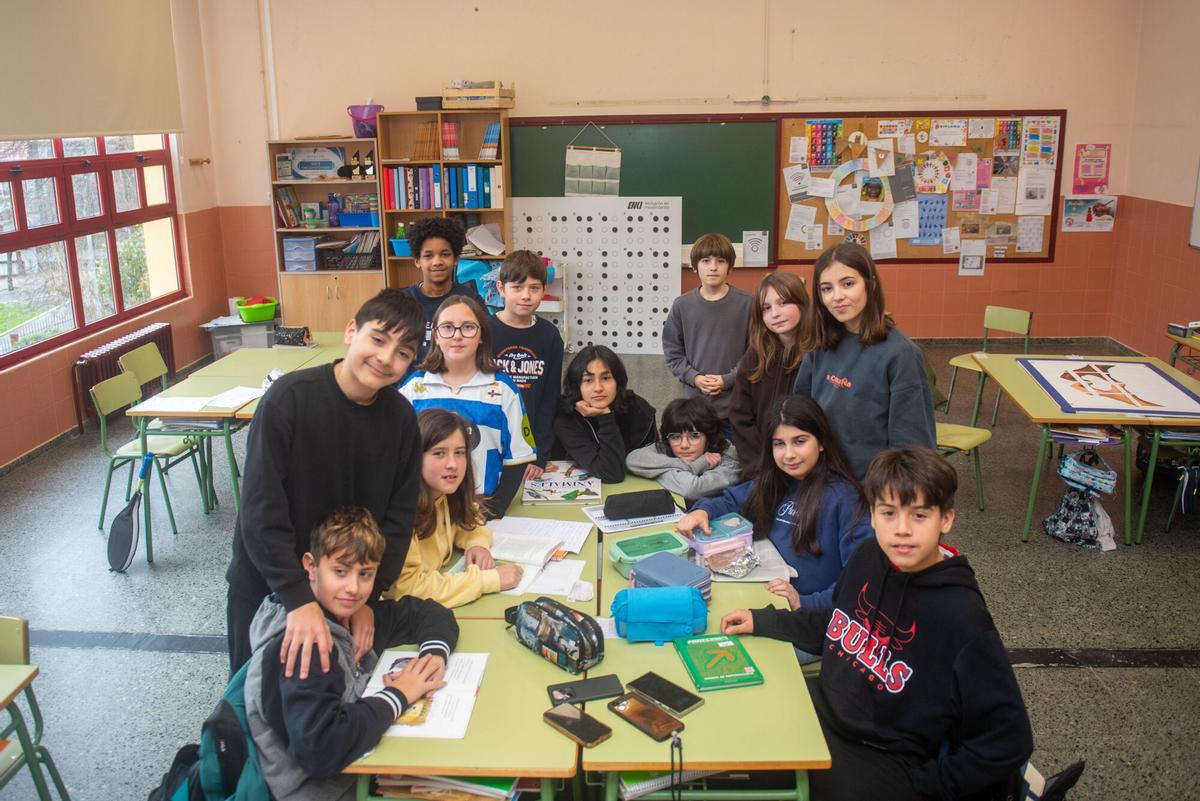 CURROS ENRIQUEZ REPORTAJE SOBRE MOVILES EN LAS AULAS