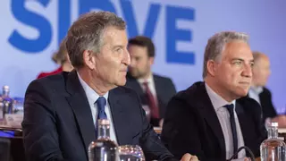 Feijóo se reivindica tras el giro por las pensiones: “Para buscar pollo sin cabeza sugiero mirar a Sánchez esperando a Puigdemont”