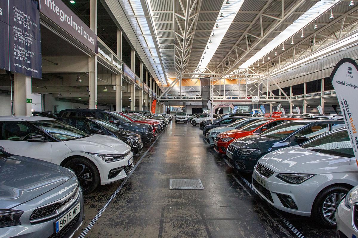 Escaparate del automóvil CarOutlet.